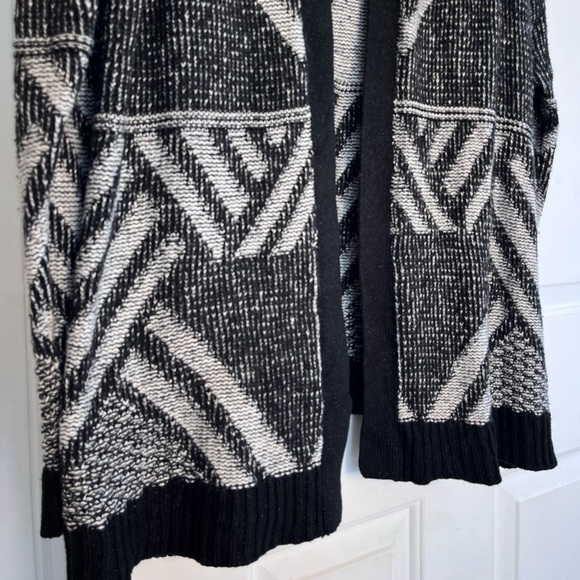 Merona Aztec Open-front Knit Cardigan - Picture 4 of 13